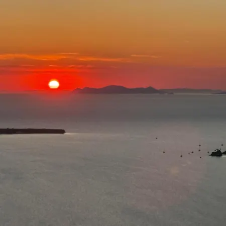Esmi Santorini Сasa de vacaciones Imerovigli (Santorini)