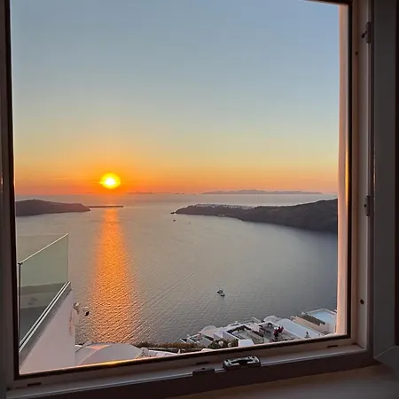 Esmi Santorini 度假居 易莫洛林