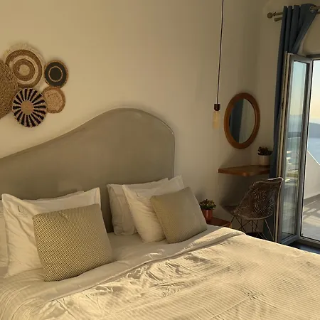 Esmi Santorini Feriehus Imerovigli (Santorini)