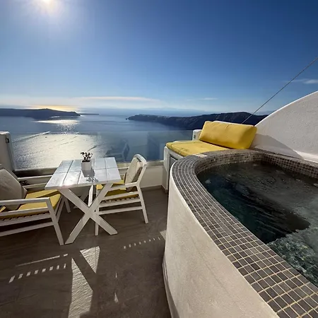 Casa de Férias Esmi Santorini