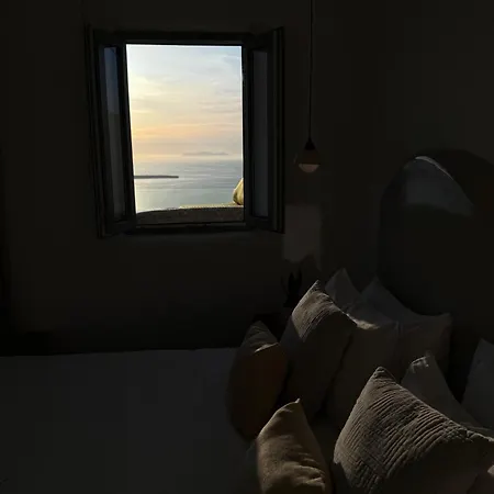 Esmi Santorini Casa de Férias Imerovigli (Santorini)