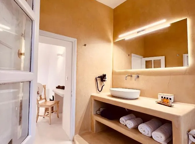 Дом отдыха Esmi Santorini *