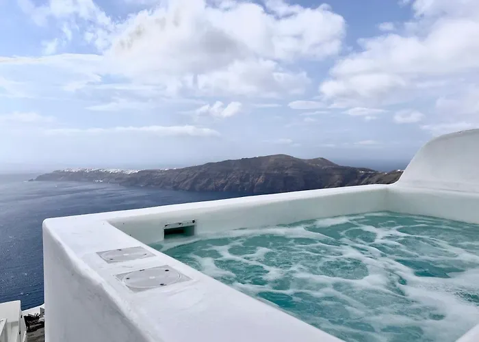 Esmi Santorini Дом отдыха