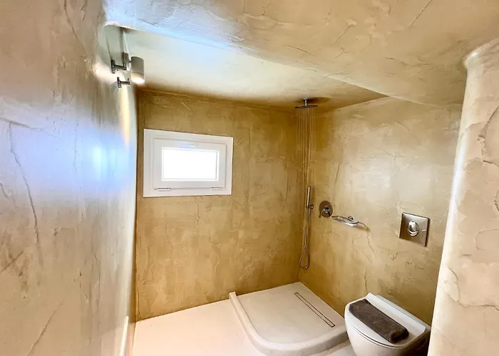 Esmi Santorini Дом отдыха