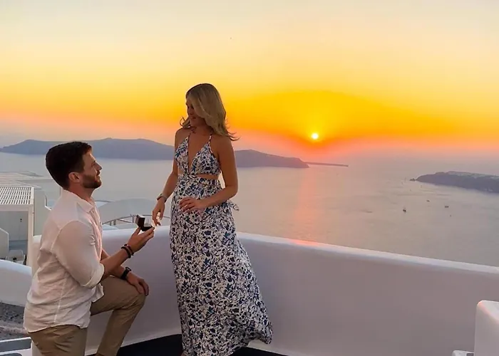 Esmi Santorini Имеровигли