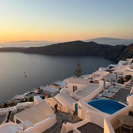 Prázdninový dům Esmi Santorini *