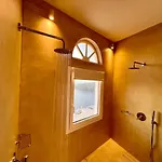 Σπίτι διακοπών Esmi Santorini