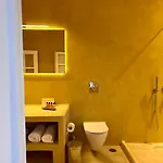 Esmi Santorini Ημεροβίγλι